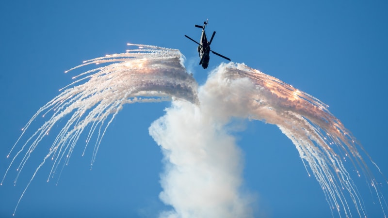 Dopravní kolaps u Mošnova: Na Dny NATO jede i hodně Poláků, v kolonách se čeká přes hodinu