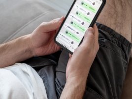 Dva roky čekání jsou u konce. WhatsApp zavádí překlady zpráv