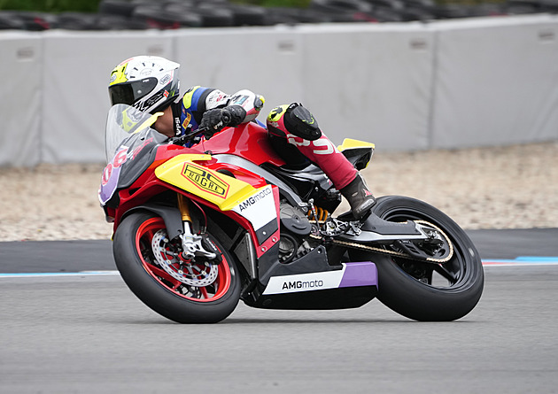 Novotného smolná sezona: někdy error, jindy sestřelený. Otestuje nový stroj i tým