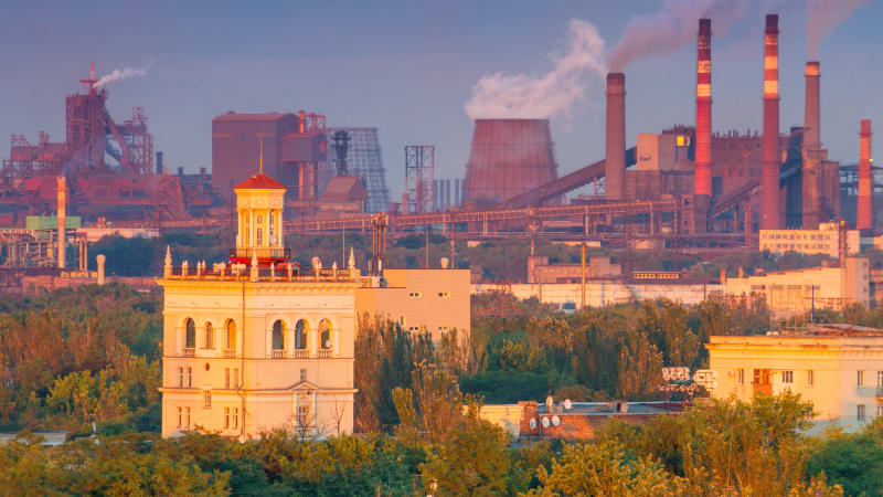 Záporožská jaderná elektrárna je už týden bez proudu. Hrozba pro všechny, varuje Zelenskyj