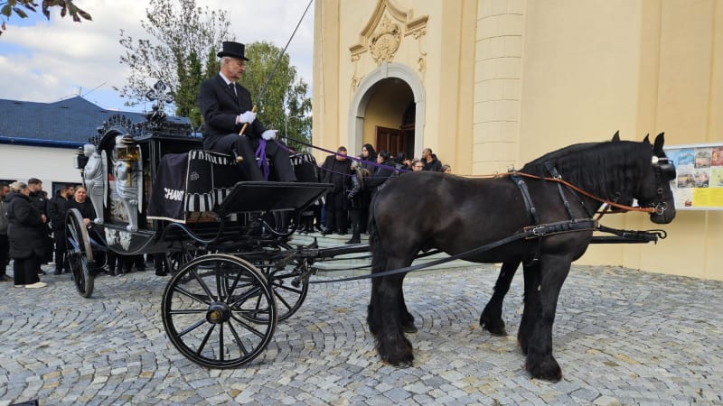 Proběhlo poslední rozloučení s Viliamem Čonkou. Herec zářil po boku Rodena nebo Čermáka