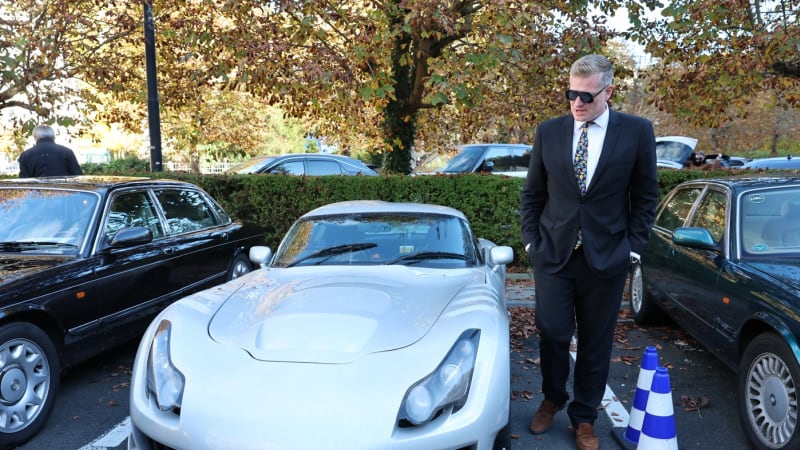 Na oslavu Filipa Turka se sjely vozy s originálními SPZ. Poznávací značky baví sítě