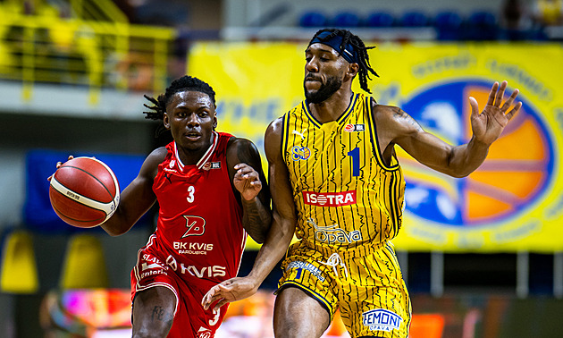 Novic Bonham táhne Pardubice na špici. Už si užil i mexickou vlnu