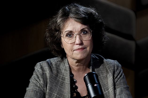 Archiv ještě může poodhalit tajemství smrti Jana Masaryka, doufá historička