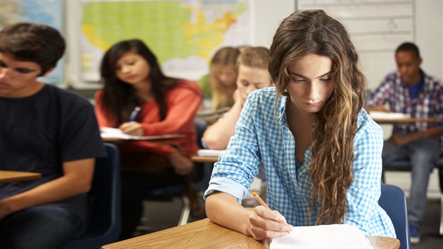 Nová střední škola za zrušená místa v jiné. Kraj povolil pouze třídy pro 21 žáků