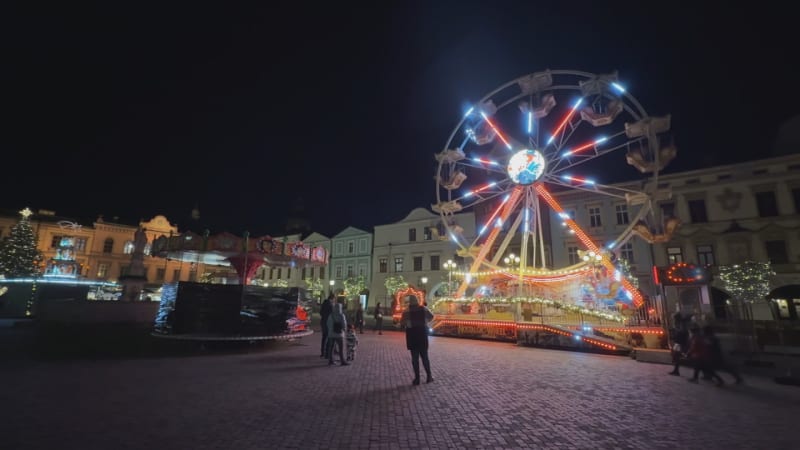 Česko vs. Polsko: Srovnali jsme vánoční trhy v obou zemích: Kde koupíte levnější svařák?