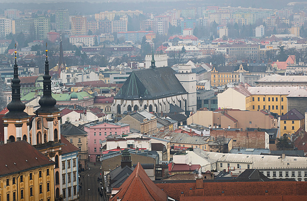 OBRAZEM: Nevšední pohled. Skvosty Olomouce z nejvyšší kostelní věže Moravy