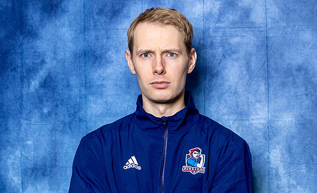 Američan klidně zaplatí 90 dolarů za ženský hokej. Chodí plné stadiony. Proč?