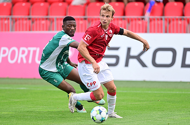 ONLINE: Bohemians - Pardubice, domácí chtějí soupeře přeskočit v tabulce