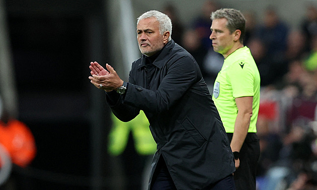 Mourinho si postěžoval, že ho kouč Porta nazval zrádcem. Očekává vysvětlení