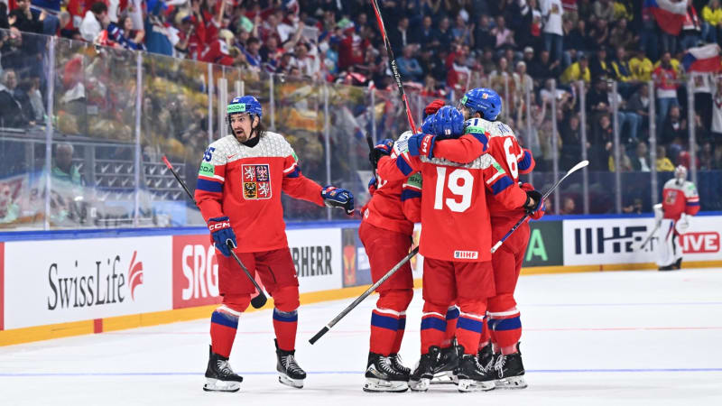 Překvapivá hokejová divočina: Česko - Švédsko 4:3. Národní tým ustál i tři góly v oslabení