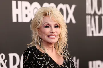 Zemřela první dáma americké country a filantropka Dolly Partonová