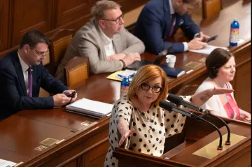 Vláda do konce září rozhodne o růstu důchodů i podobě rozpočtu