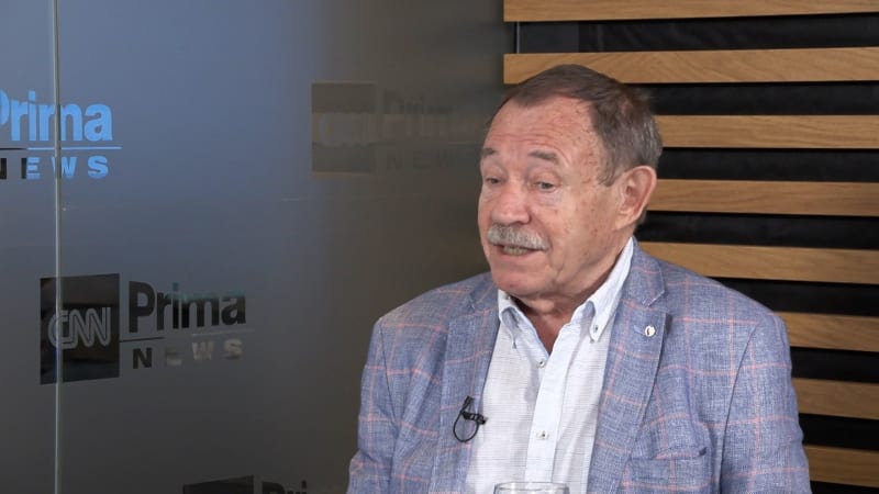 Fištejn: Zastavením palby by Putin přiznal totální porážku. Z Ukrajiny je vojenská velmoc