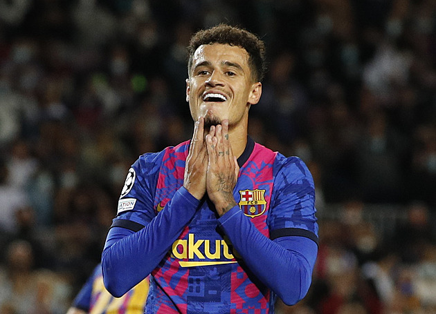 Fotbalové přestupy ONLINE: Coutinho za Neymarem, Mönchengladbach mění kouče