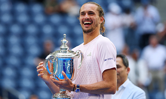 Nezáživné finále. US Open vyhrál Zverev, Sheltonovi zlepšení nevydrželo