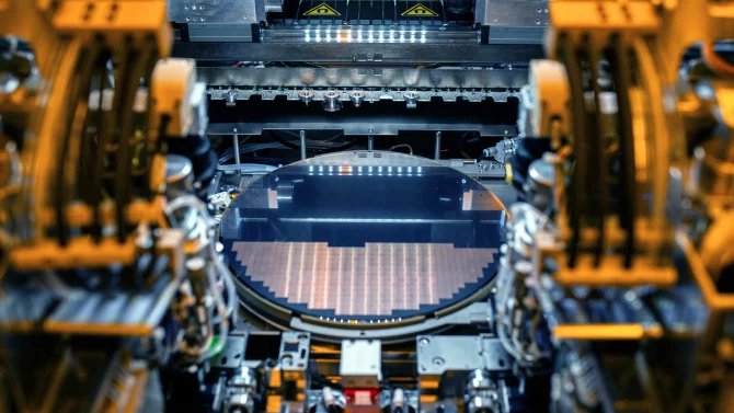 Další velký skon ve výkonu čipů: TSMC už spustilo první pilotní výrobu s novým 1,4nm procesem