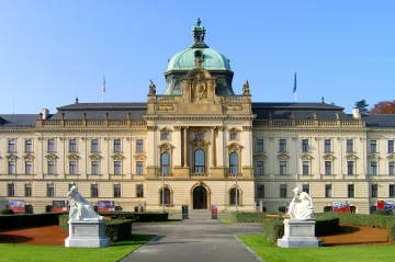 „Bojíme se možného osekávání svobod.“ Část členů nové rady vlády čelí kritice
