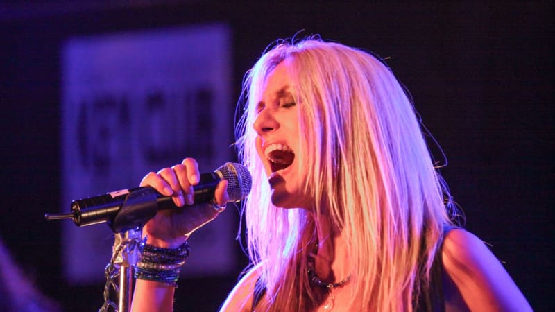 Zemřela oblíbená zpěvačka Jordanová. Nahrála řadu hitů, byla porotkyní ve známé talentové show