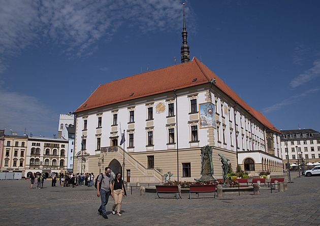Témata voleb v Olomouci: bydlení, parkování či vodíkový pohon pro MHD