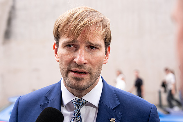 Třetina dospělých řeší duševní zdraví s AI. Vojtěch vyjmenoval rizika